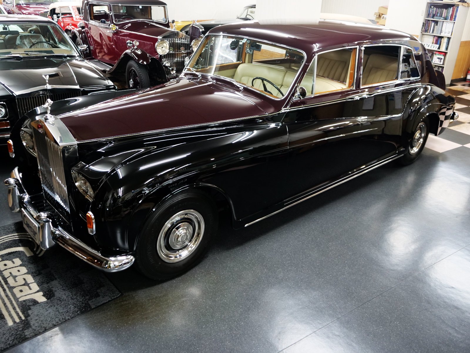 1967 Rolls-Royce Phantom V - JAMES YOUNG PV23, foto 2