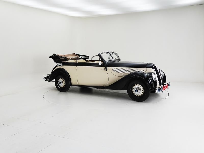 1939 BMW 335 - Cabriolet by Autenrieth '39 CH0192, foto 3