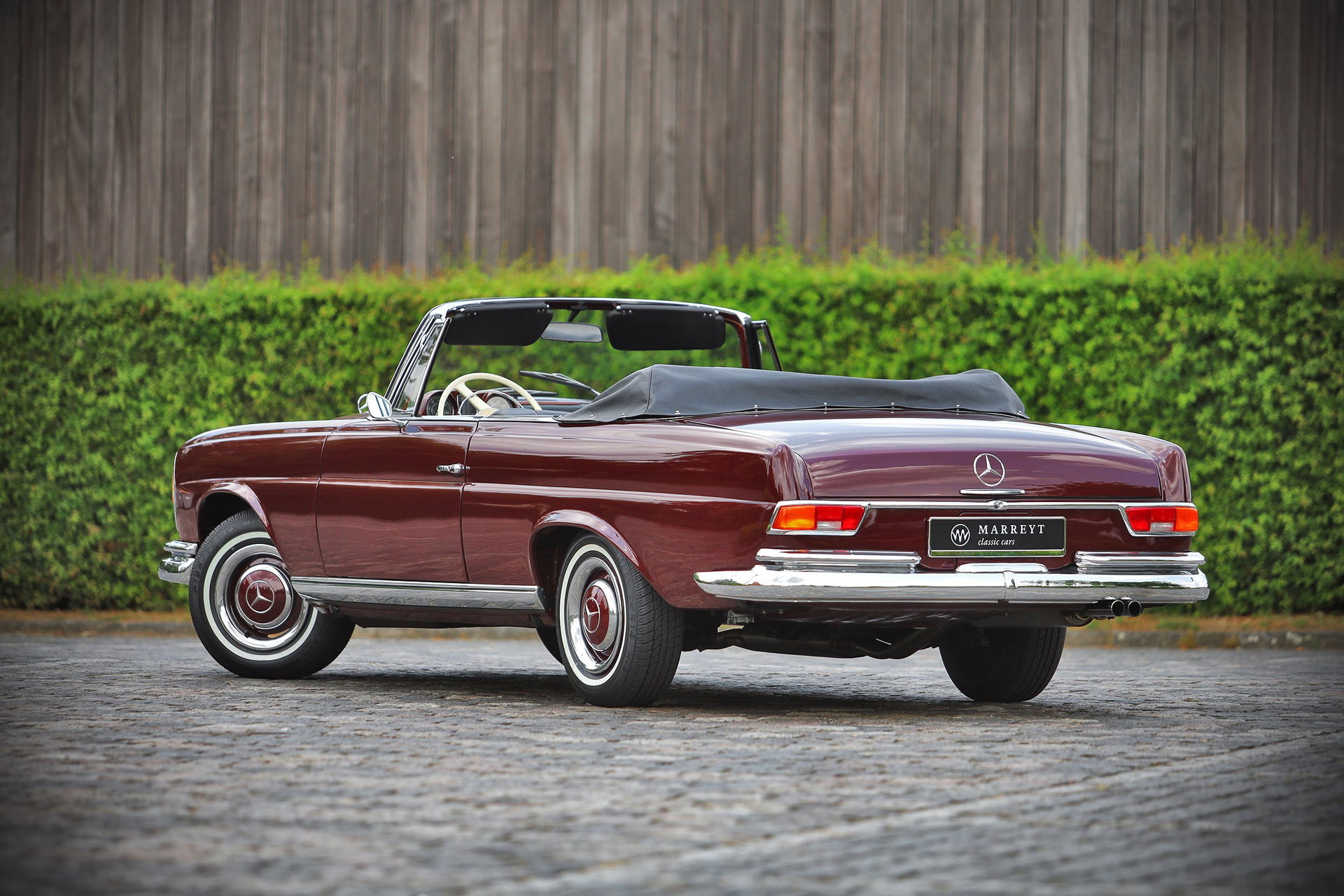 1961 Mercedes-Benz S-Class W111/112 - 220SE Cabriolet, foto 3