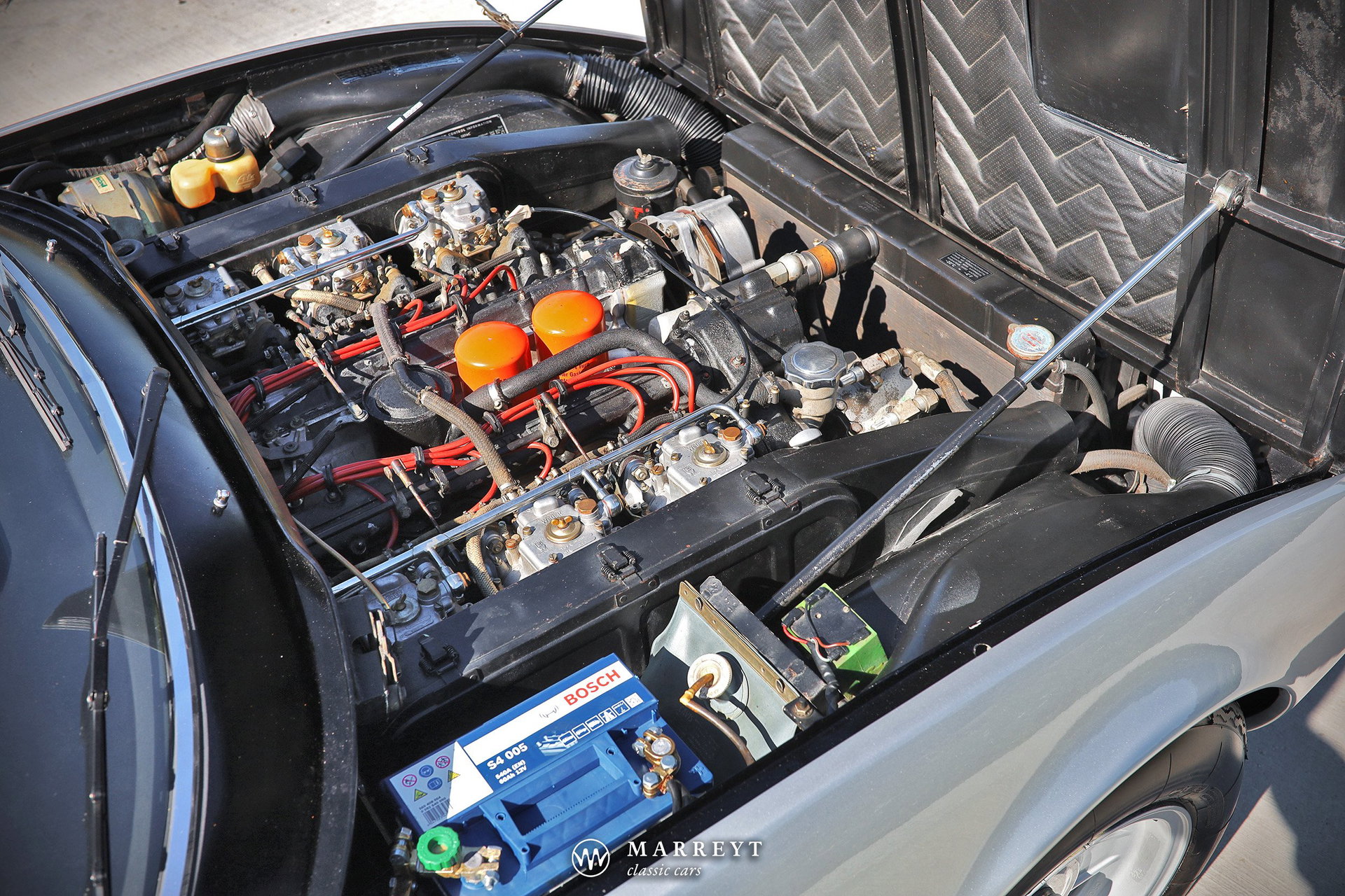 1972 Ferrari 365 - GTC/4 - Purebred Italian Gran Turismo, foto 12