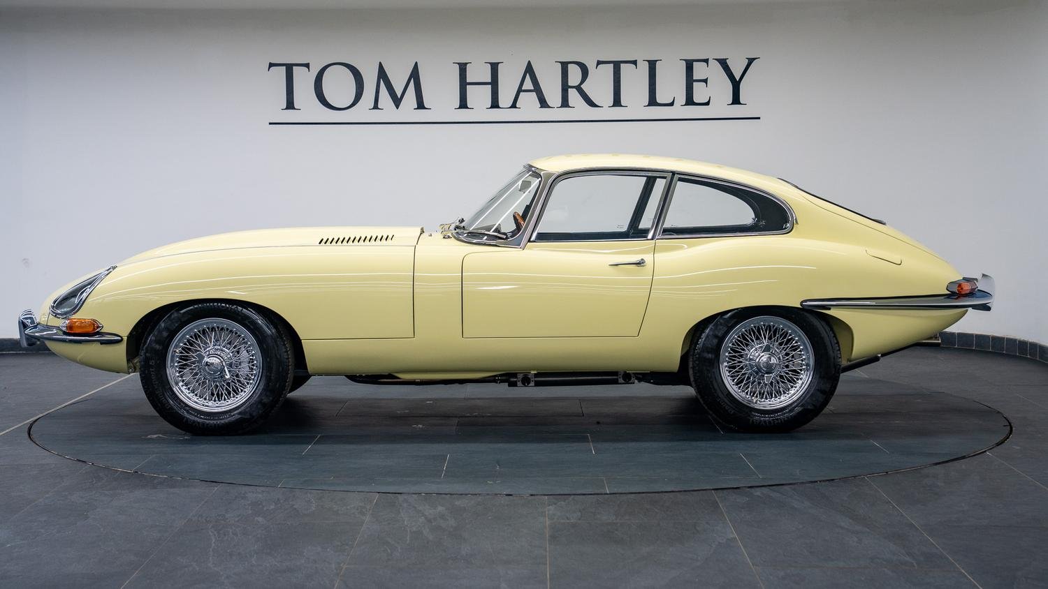 1966 Jaguar E-Type SI - 4.2 Fully Restored & Matching Numbers, foto 4