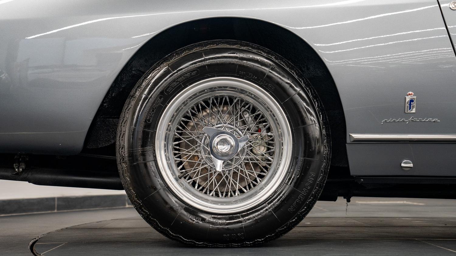 1966 Ferrari 330 - 2+2 Series II, foto 11
