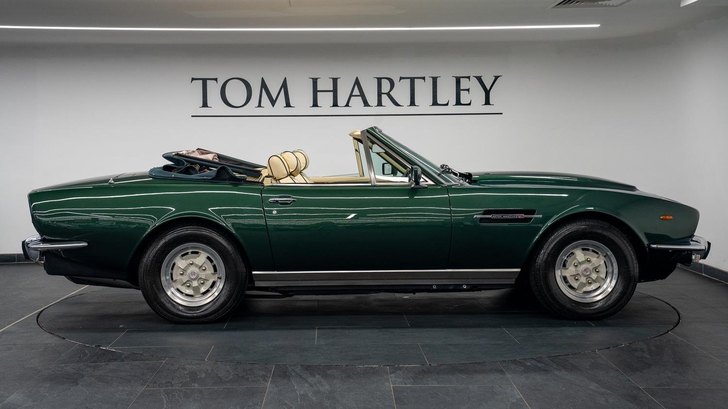1979 Aston Martin V8 - Volante 'Oscar India' Ex-Roger Taylor, foto 8