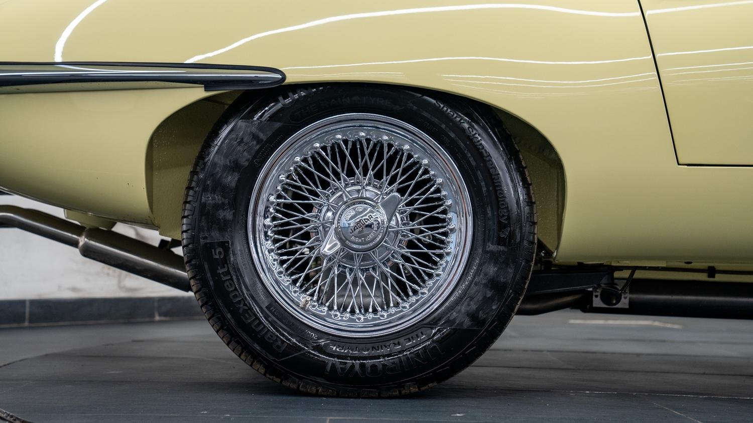 1966 Jaguar E-Type SI - 4.2 Fully Restored & Matching Numbers, foto 12