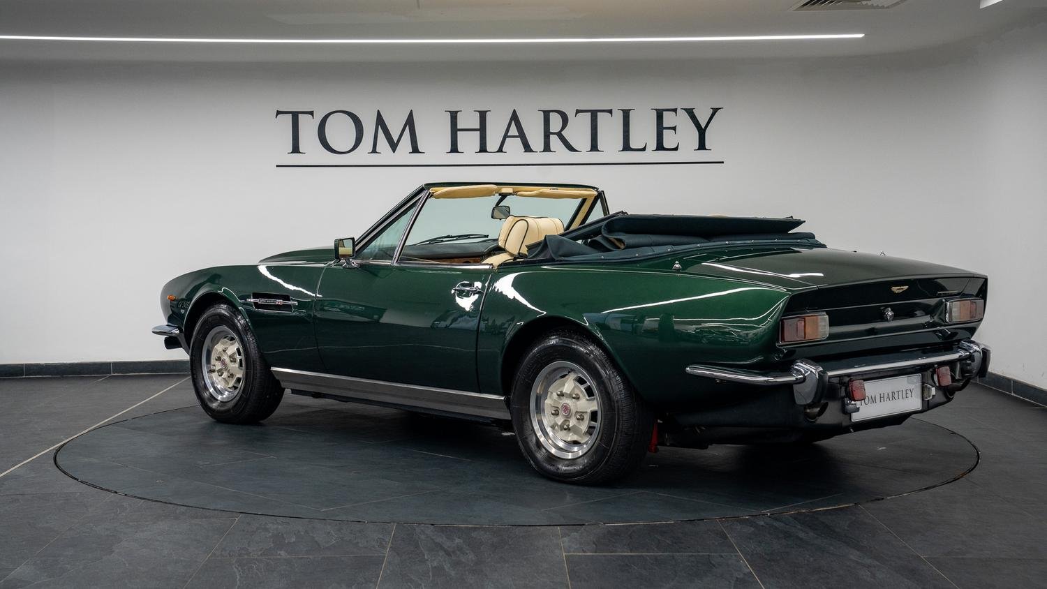 1979 Aston Martin V8 - Volante 'Oscar India' Ex-Roger Taylor, foto 5