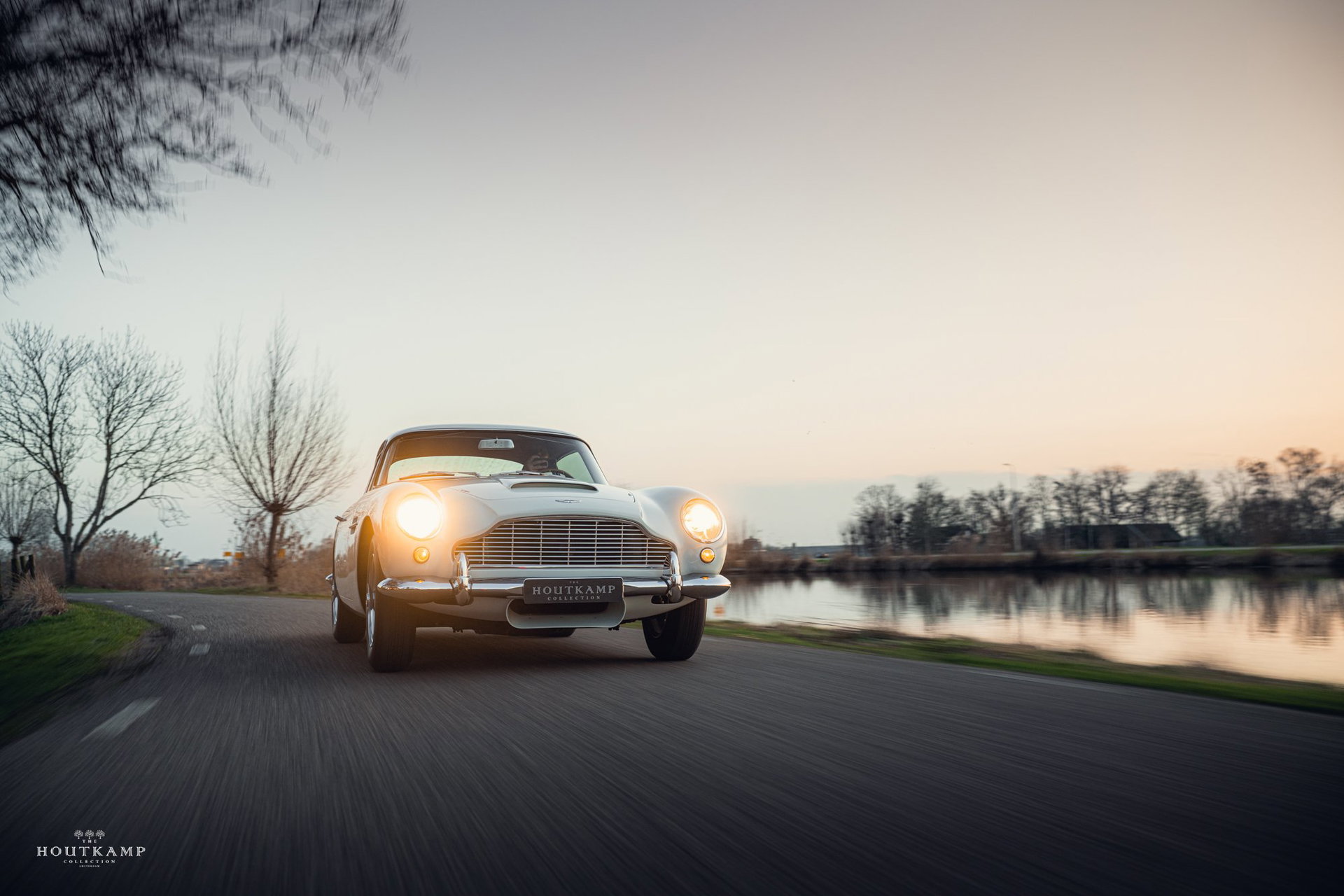 1963 Aston Martin DB4 - ORIGINAL LEFT HAND DRIVE, One of just 60 Factory-Original Vantage specification examples, foto 1