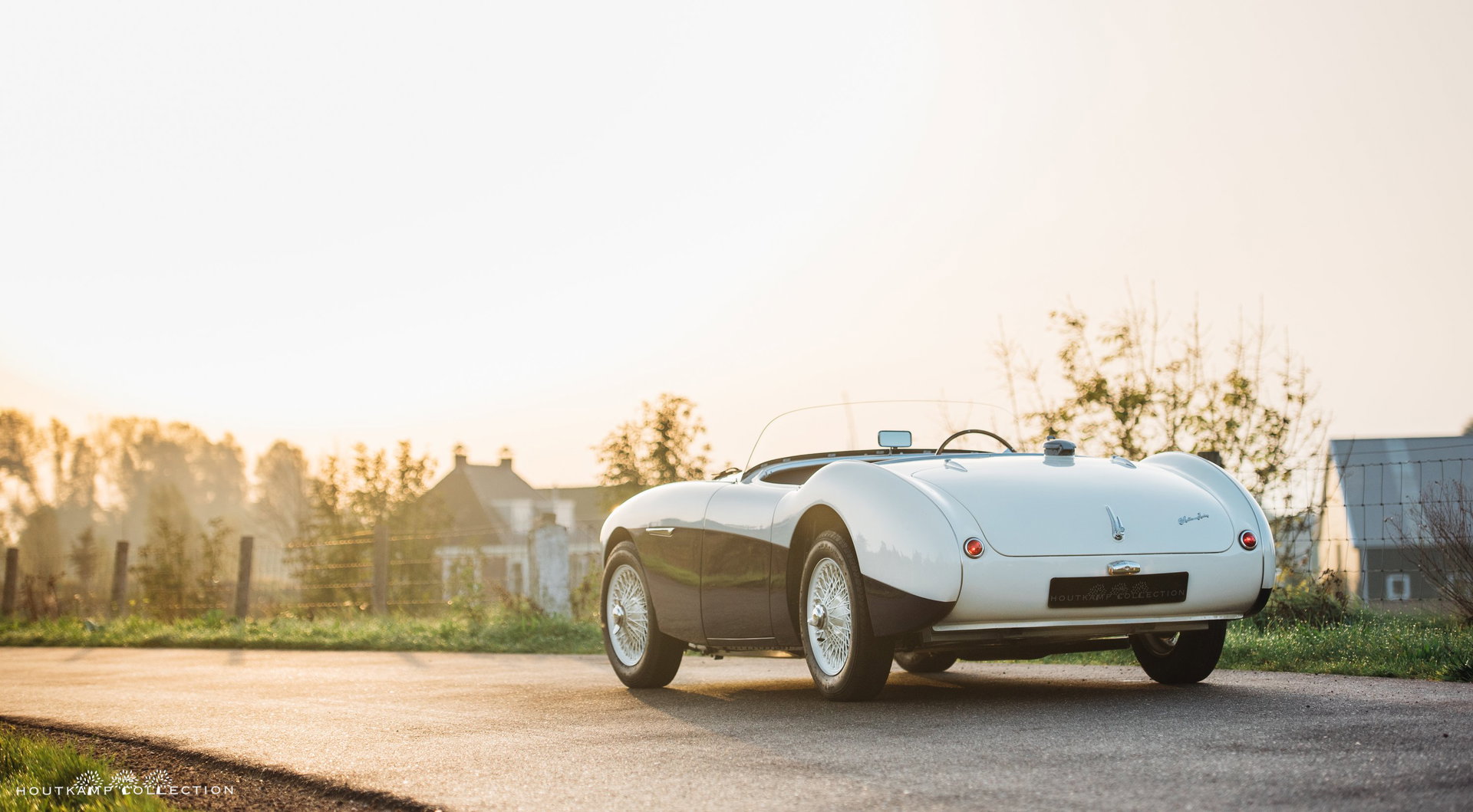1955 Austin-Healey 100 / S - Mille Miglia Eligible. One of the 50 original ‘100S’ competition models built. One of 38 examples known to be in existence, foto 7