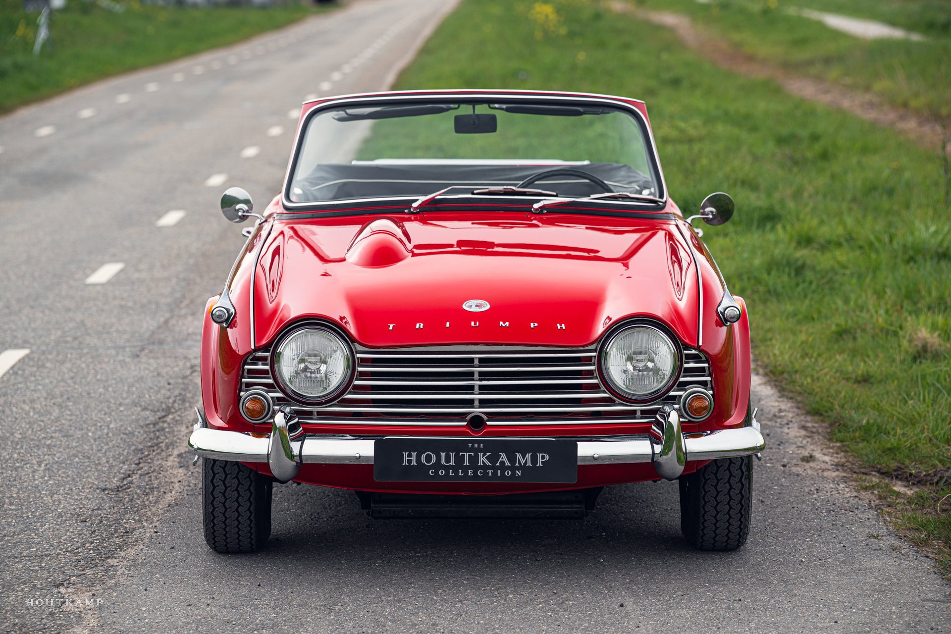 1965 Triumph TR4 - IRS (Independent Rear Suspension), Just approximately 25% of TR4As were built with a conventional live rear axle, foto 7