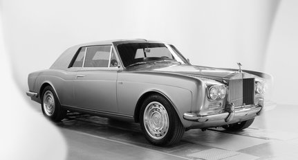 1981 Rolls-Royce Corniche I - Corniche I 3c45aff837a8ff2fa9effabafbf9f37c.jpeg
