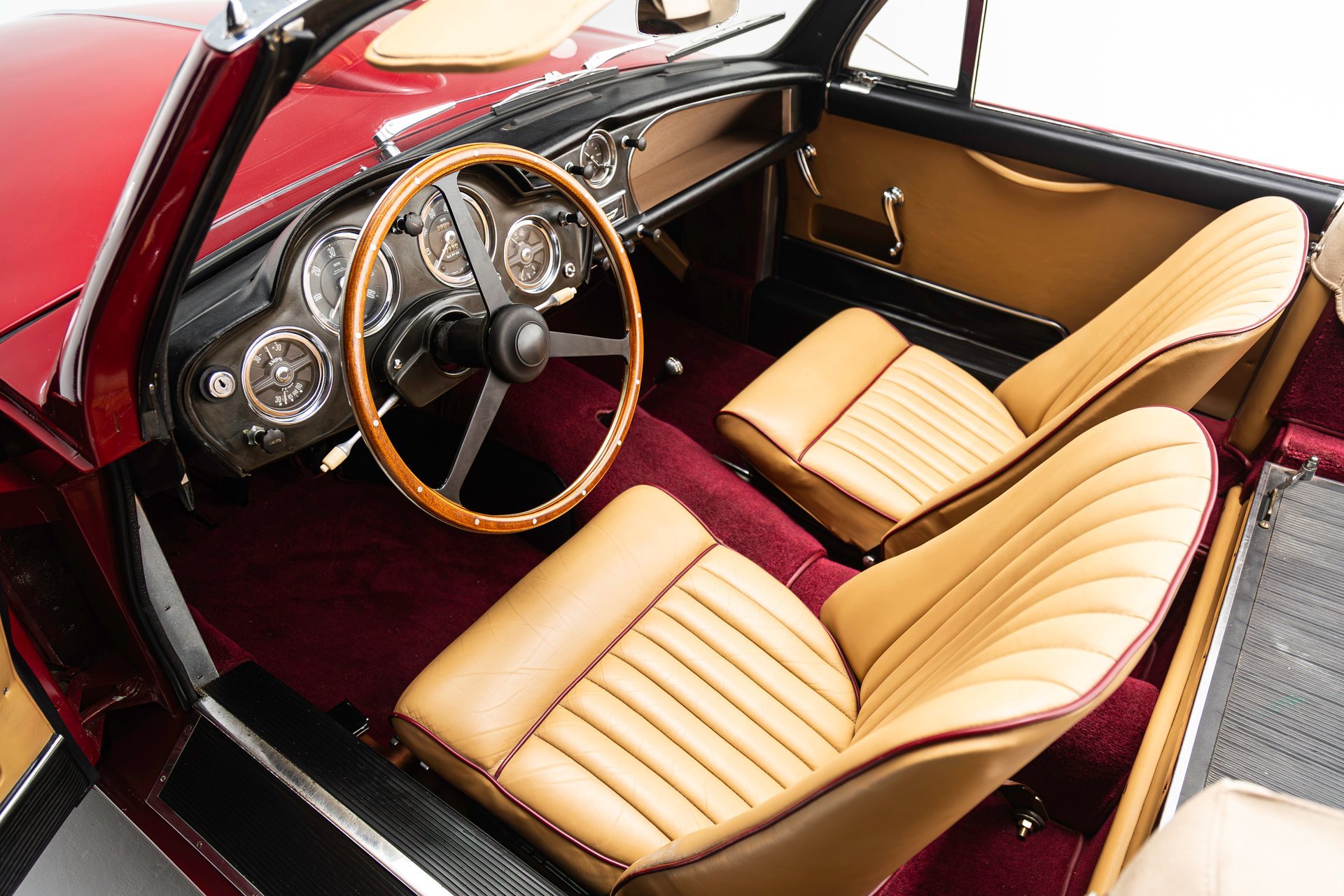 1958 Aston Martin DB2/4, foto 3