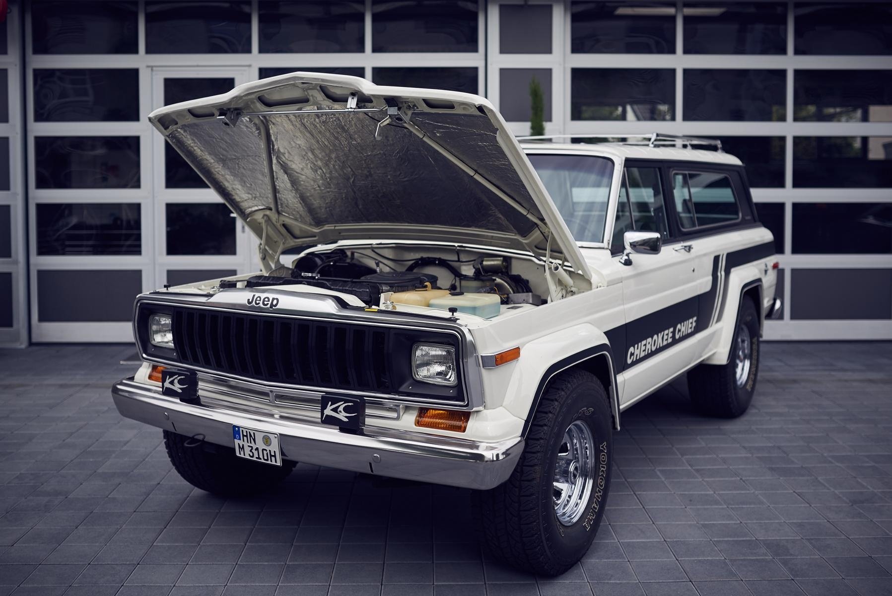 1981 Jeep Cherokee - Chief, foto 2