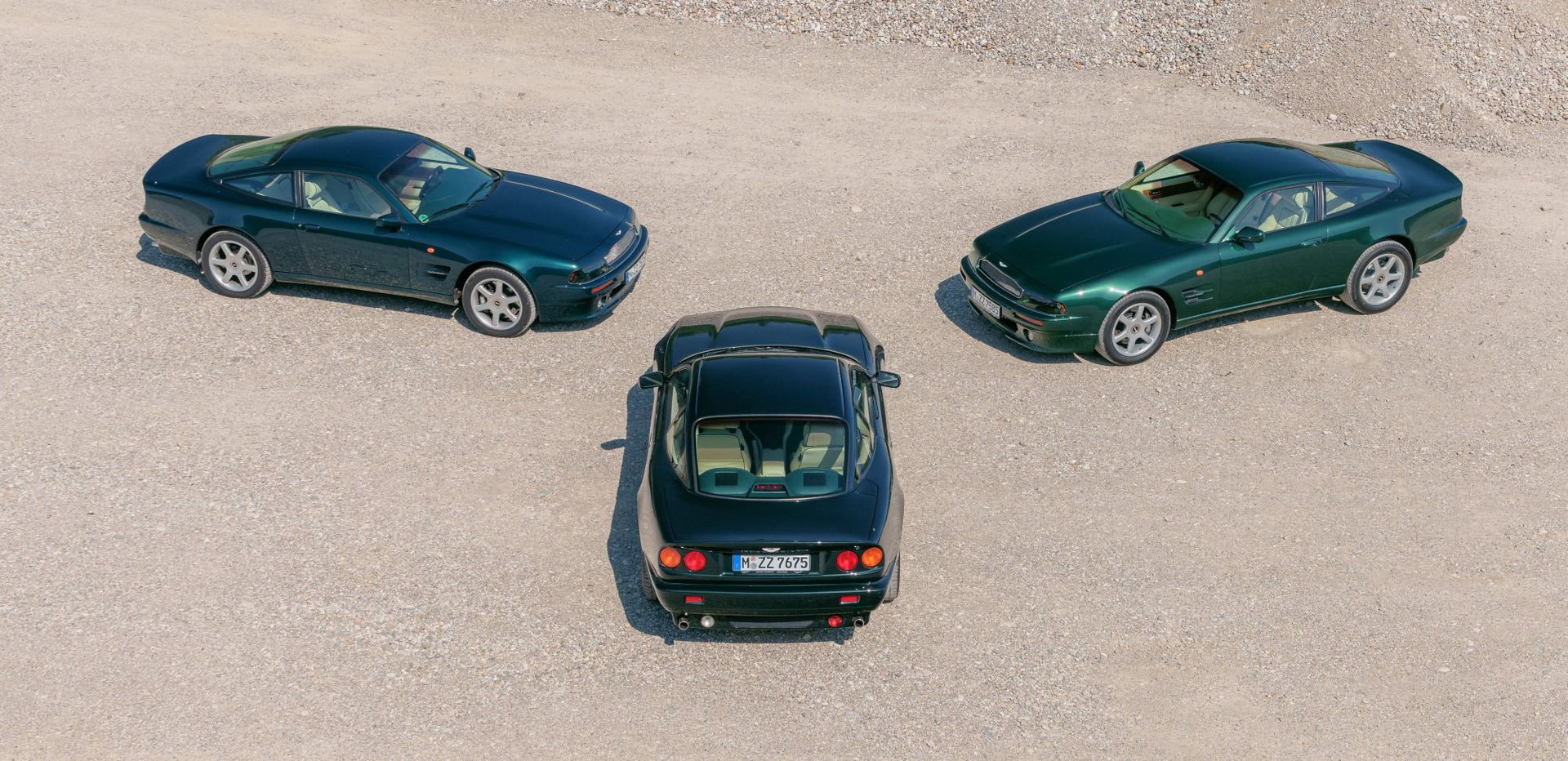 1998 Aston Martin V8 Coupe - 1 of 30 LHD - top condition, foto 2