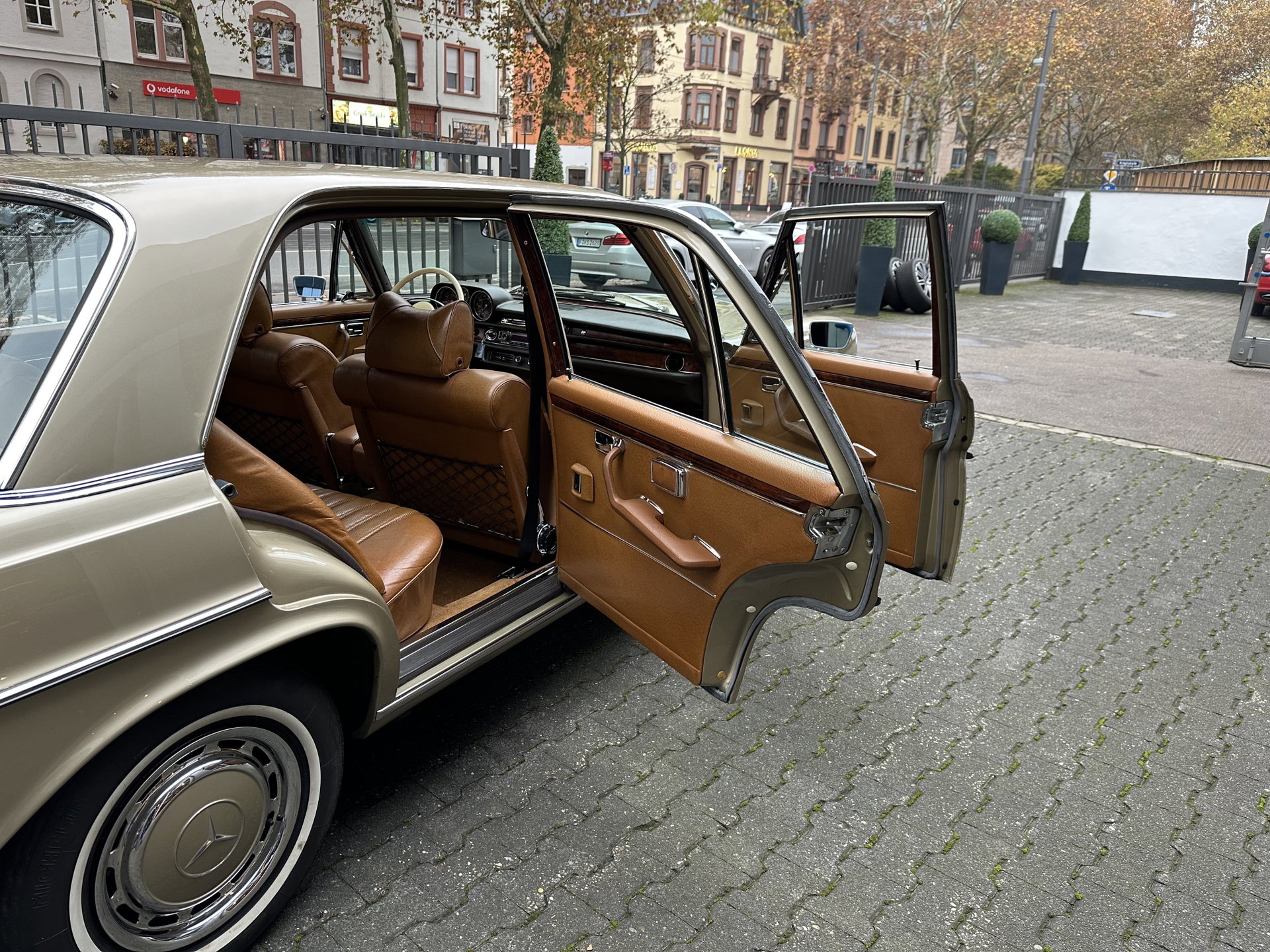 1969 Mercedes-Benz S-Class W111/112 - SEL/8 6.3 Liter komplett restauriert, foto 9
