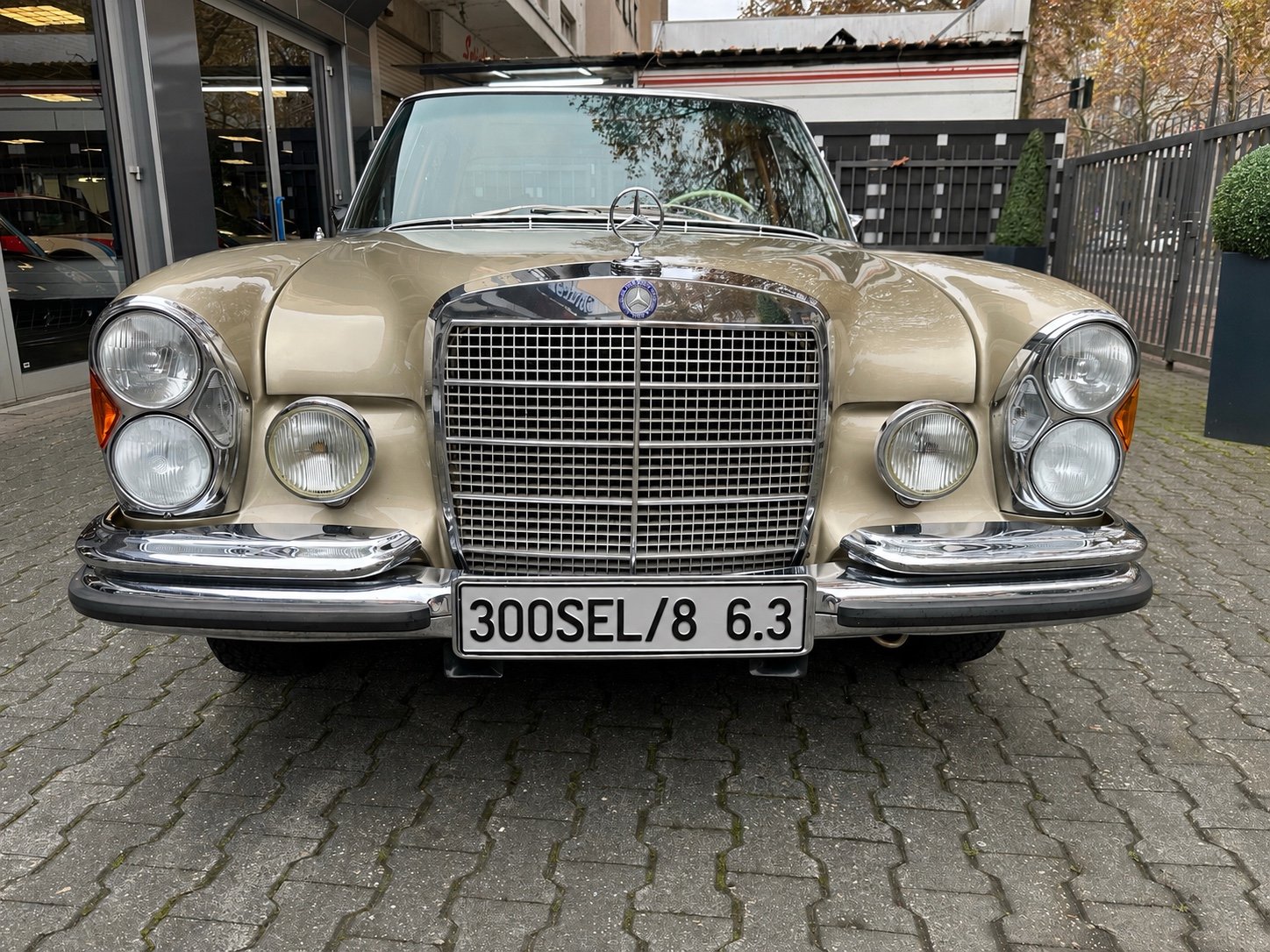 1969 Mercedes-Benz S-Class W111/112 - SEL/8 6.3 Liter komplett restauriert, foto 1