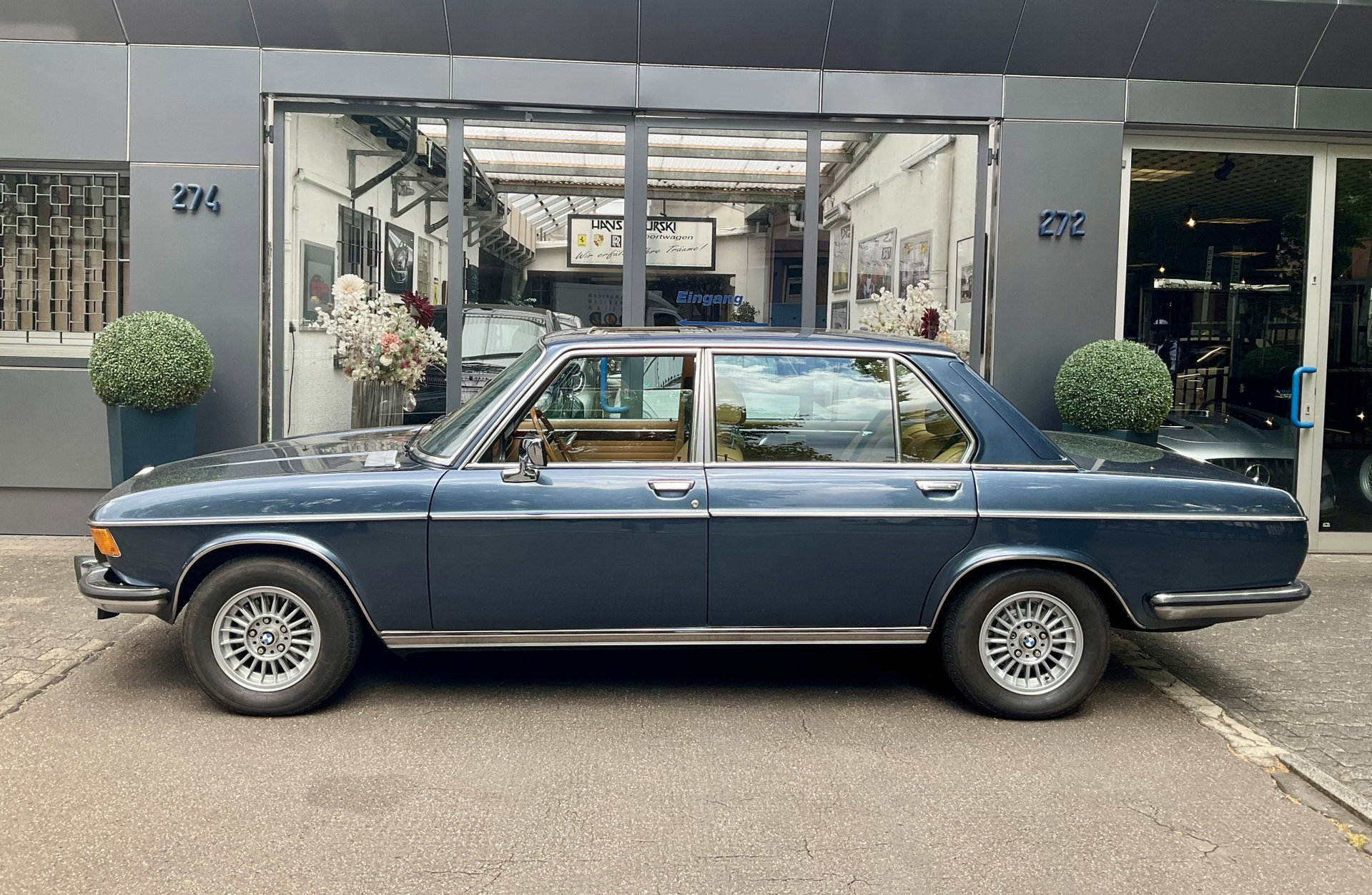 1977 BMW 3,3 - Li (E3) – das Paradeschiff der BMW Oberklasse manual + sunroof from classic car collection, foto 6