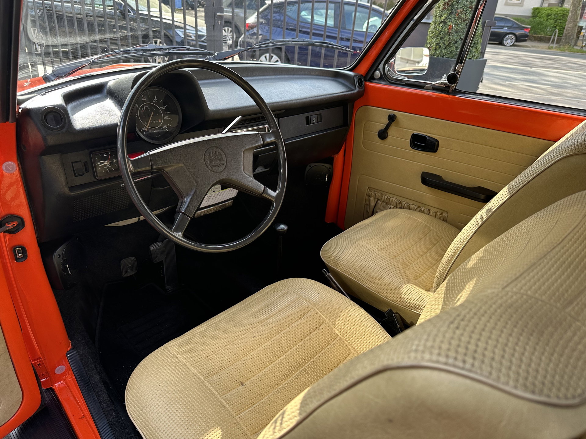 1974 VW Beetle - Cabriolet Typ 15 Modell 1303 LS aus ERSTBESITZ Deutsche Ausführung, foto 3
