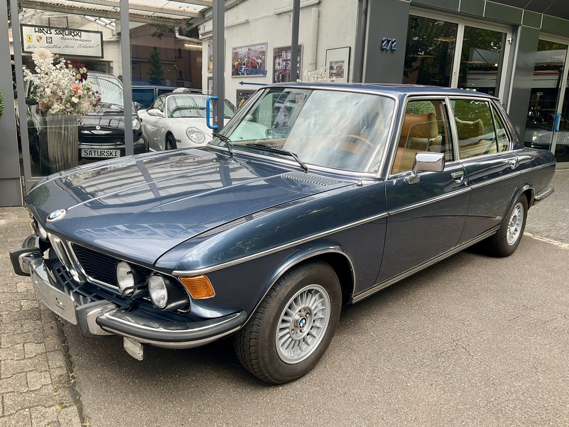 1977 BMW 3,3 - Li (E3) – das Paradeschiff der BMW Oberklasse manual + sunroof from classic car collection, foto 7