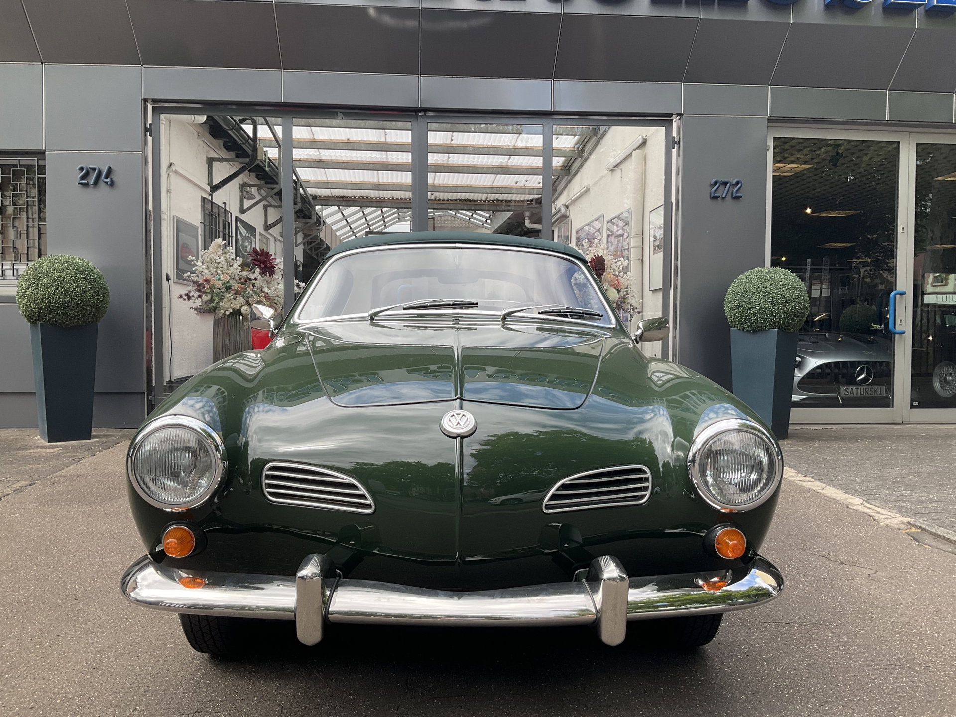 1968 VW Karmann Ghia - Cabriolet 1. Serie L61K Fichten Grün ORIGINAL Farbe full leather brown, foto 7