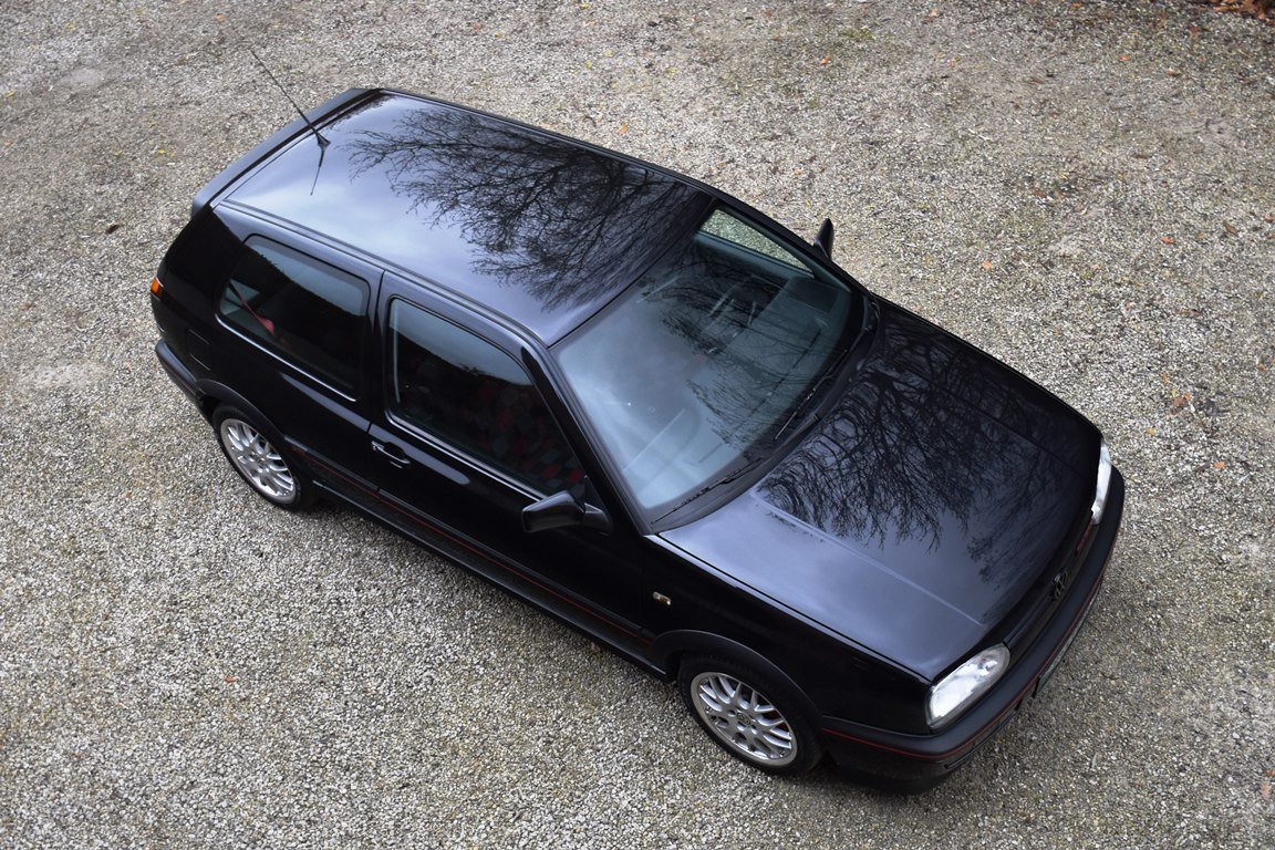 1997 VW Golf - III GTi '20 Jahre' edition. Only 63.792 km from new, completely original and in first paint., foto 8