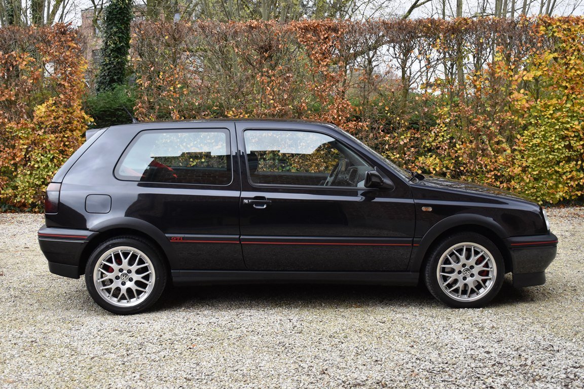 1997 VW Golf - III GTi '20 Jahre' edition. Only 63.792 km from new, completely original and in first paint., foto 11