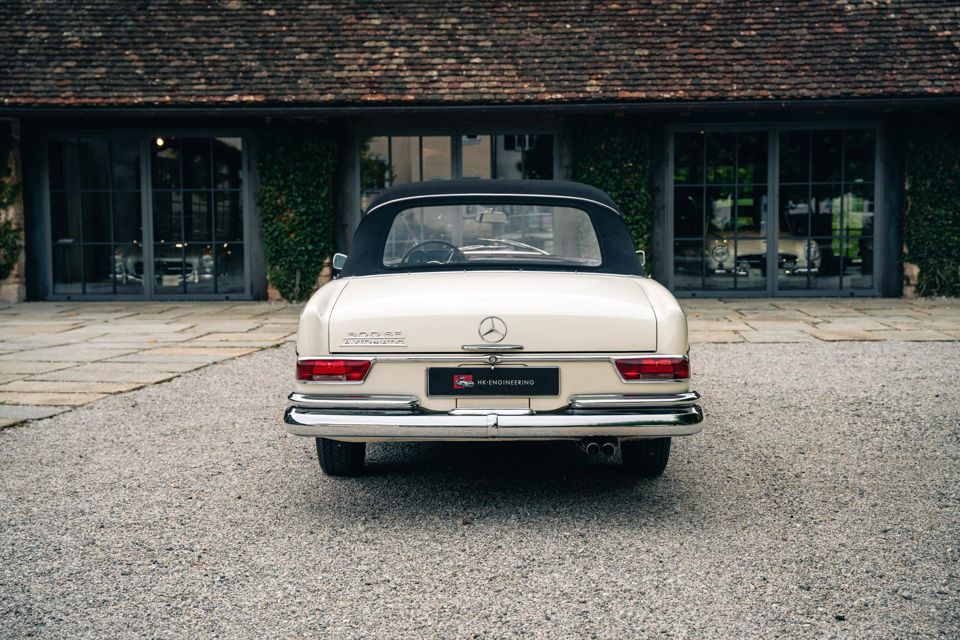 1967 Mercedes-Benz S-Class W111/112 - 300 SE Cabriolet, foto 11