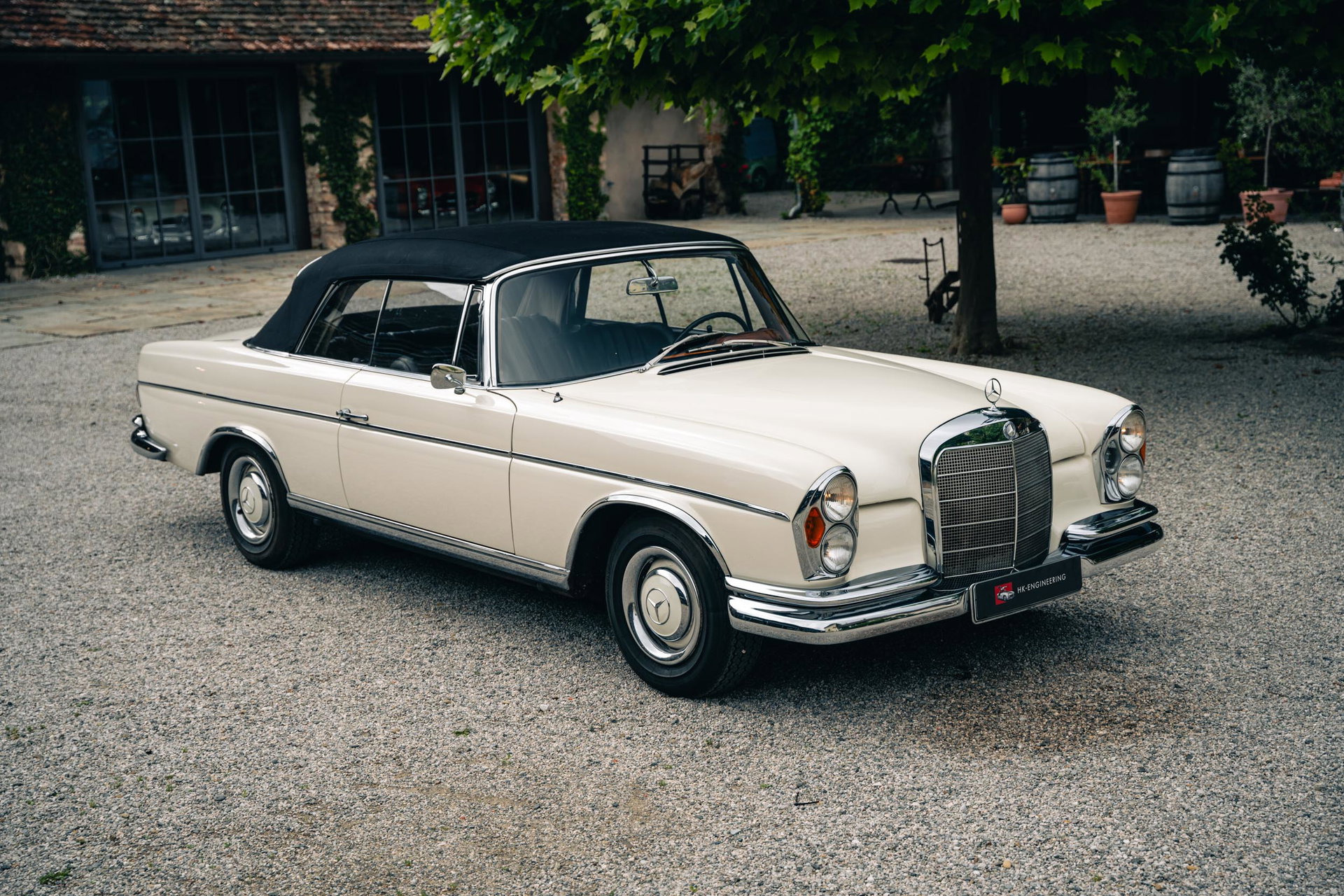 1967 Mercedes-Benz S-Class W111/112 - 300 SE Cabriolet, foto 3