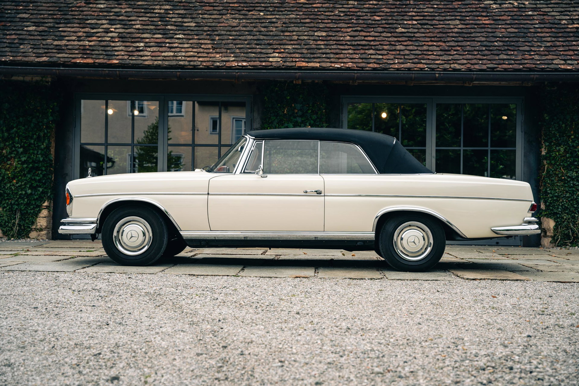 1967 Mercedes-Benz S-Class W111/112 - 300 SE Cabriolet, foto 8