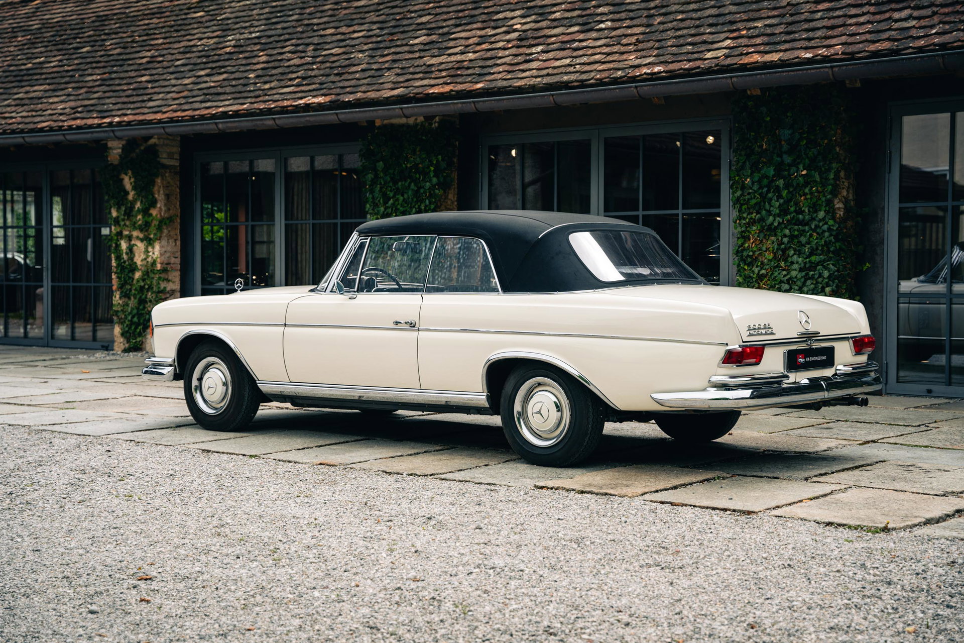 1967 Mercedes-Benz S-Class W111/112 - 300 SE Cabriolet, foto 9