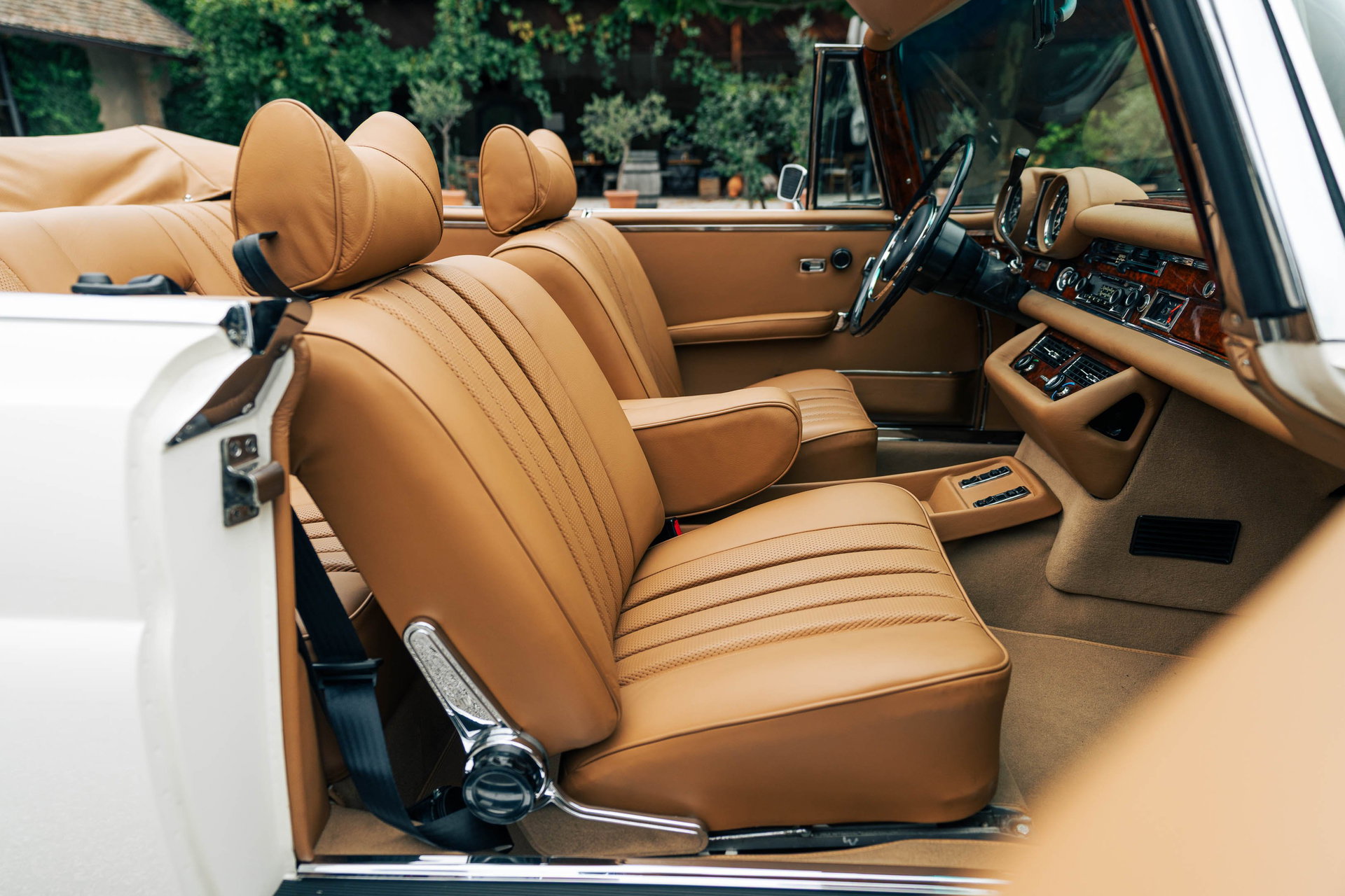 1970 Mercedes-Benz S-Class W111/112 - 280 SE 3.5 Cabriolet, foto 11