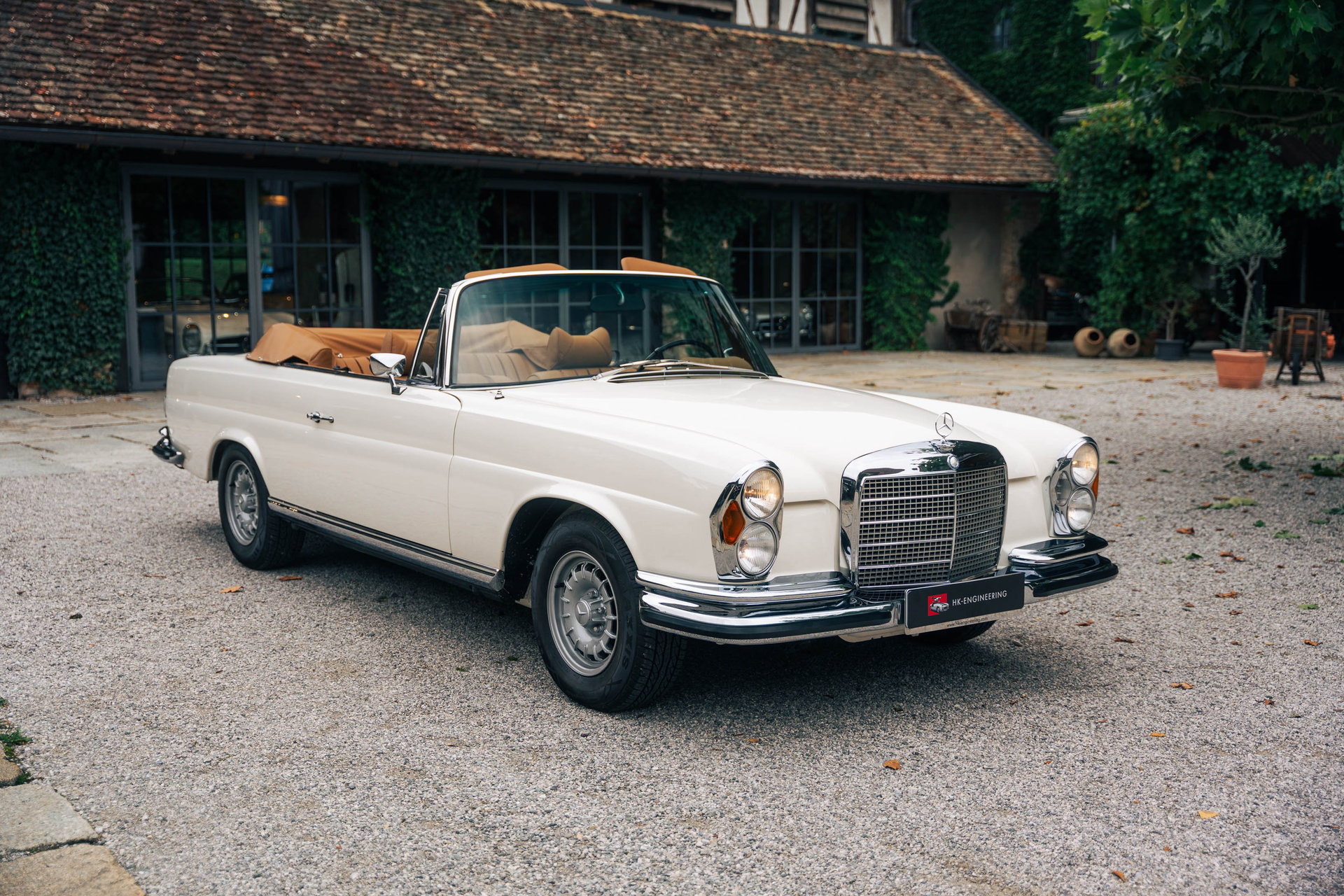 1970 Mercedes-Benz S-Class W111/112 - 280 SE 3.5 Cabriolet, foto 2