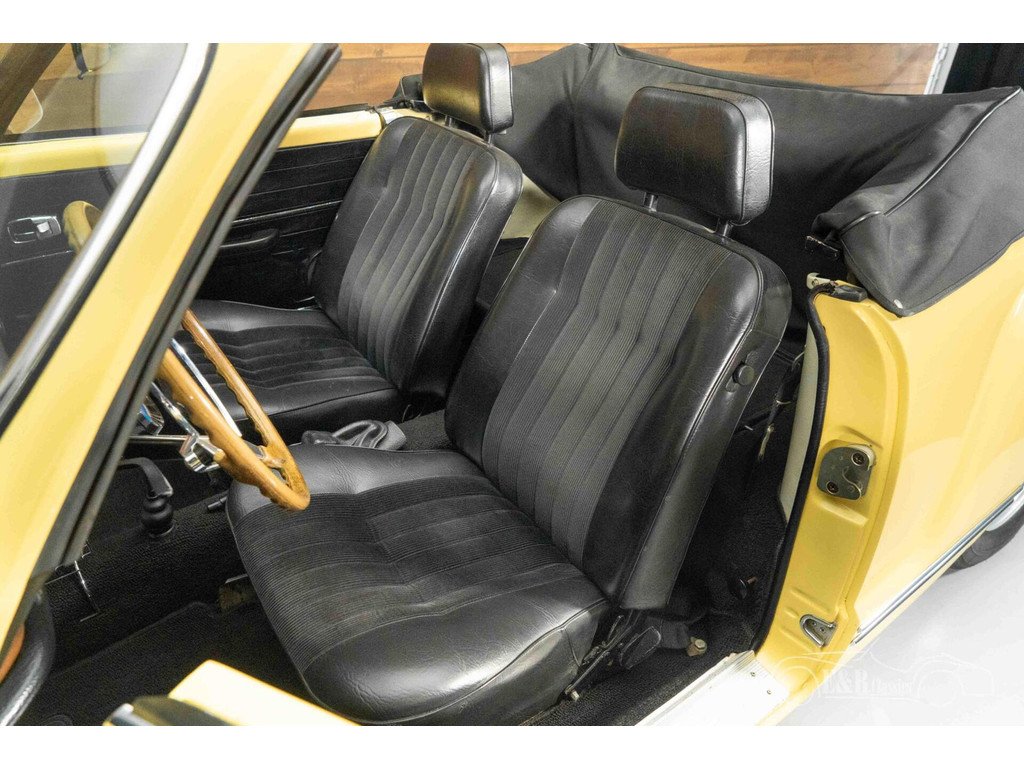 1971 VW Karmann Ghia - Cabriolet | 1971, foto 9