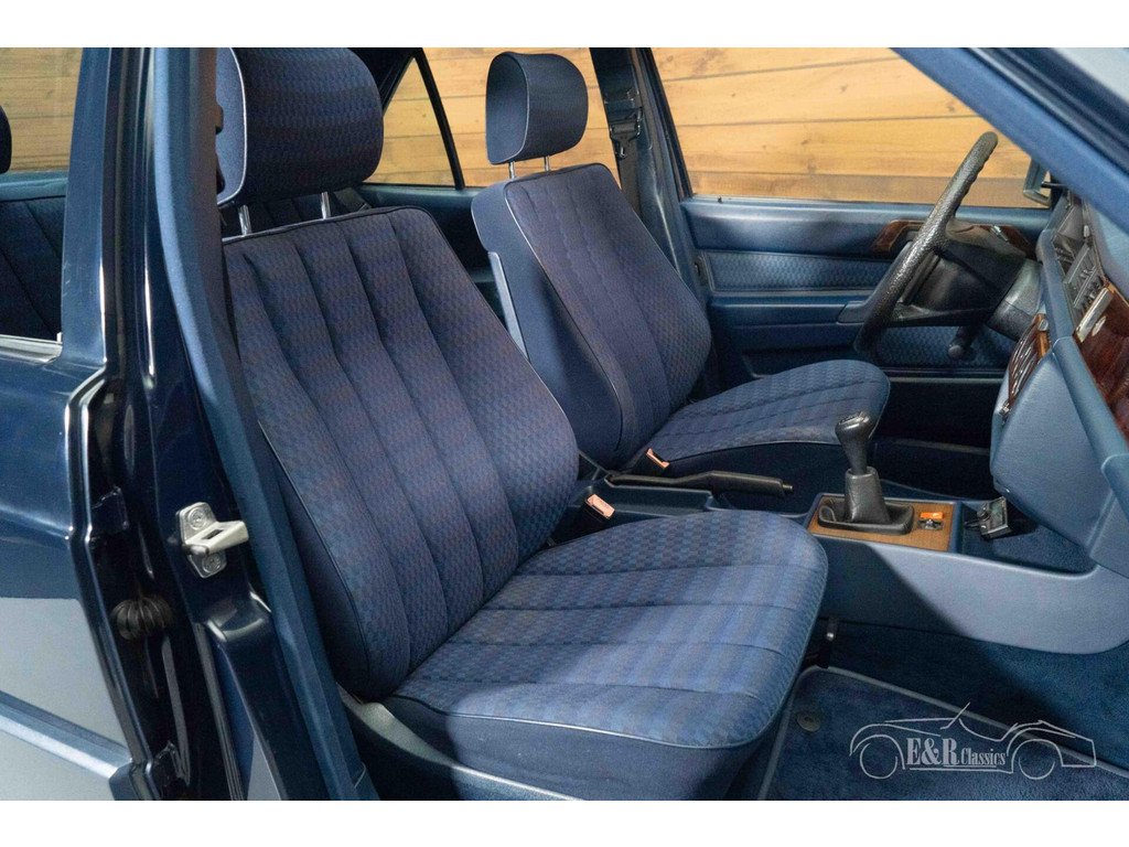1990 Mercedes-Benz 190 - D Sedan | 1990, foto 7