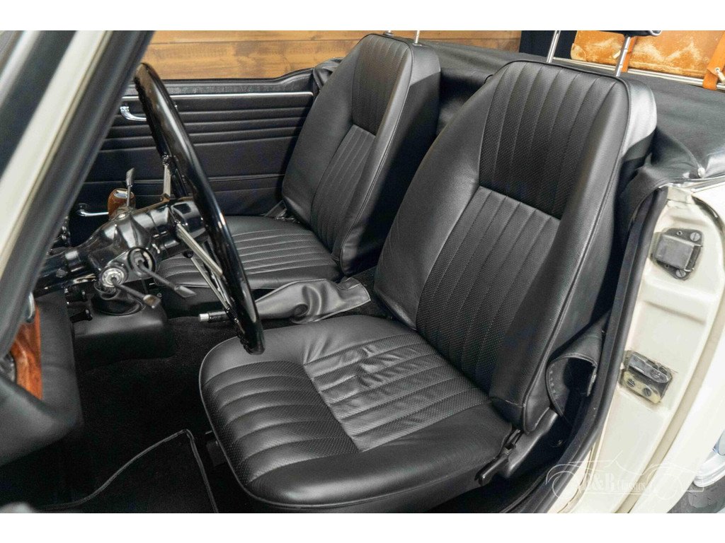 1966 Triumph TR4 - Cabriolet | 1966, foto 10