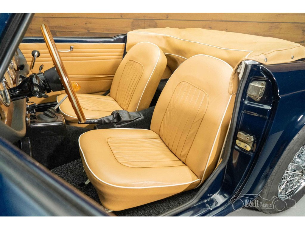 1967 Triumph TR4 - Cabriolet | 1967, foto 11