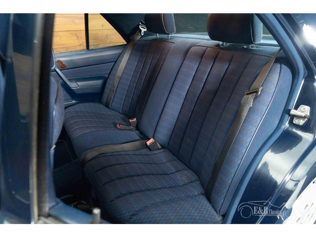 1990 Mercedes-Benz 190 - D Sedan | 1990, foto 10