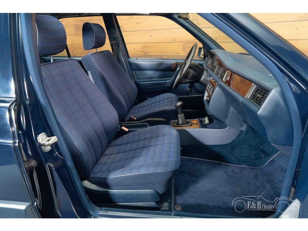 1990 Mercedes-Benz 190 - D Sedan | 1990, foto 8