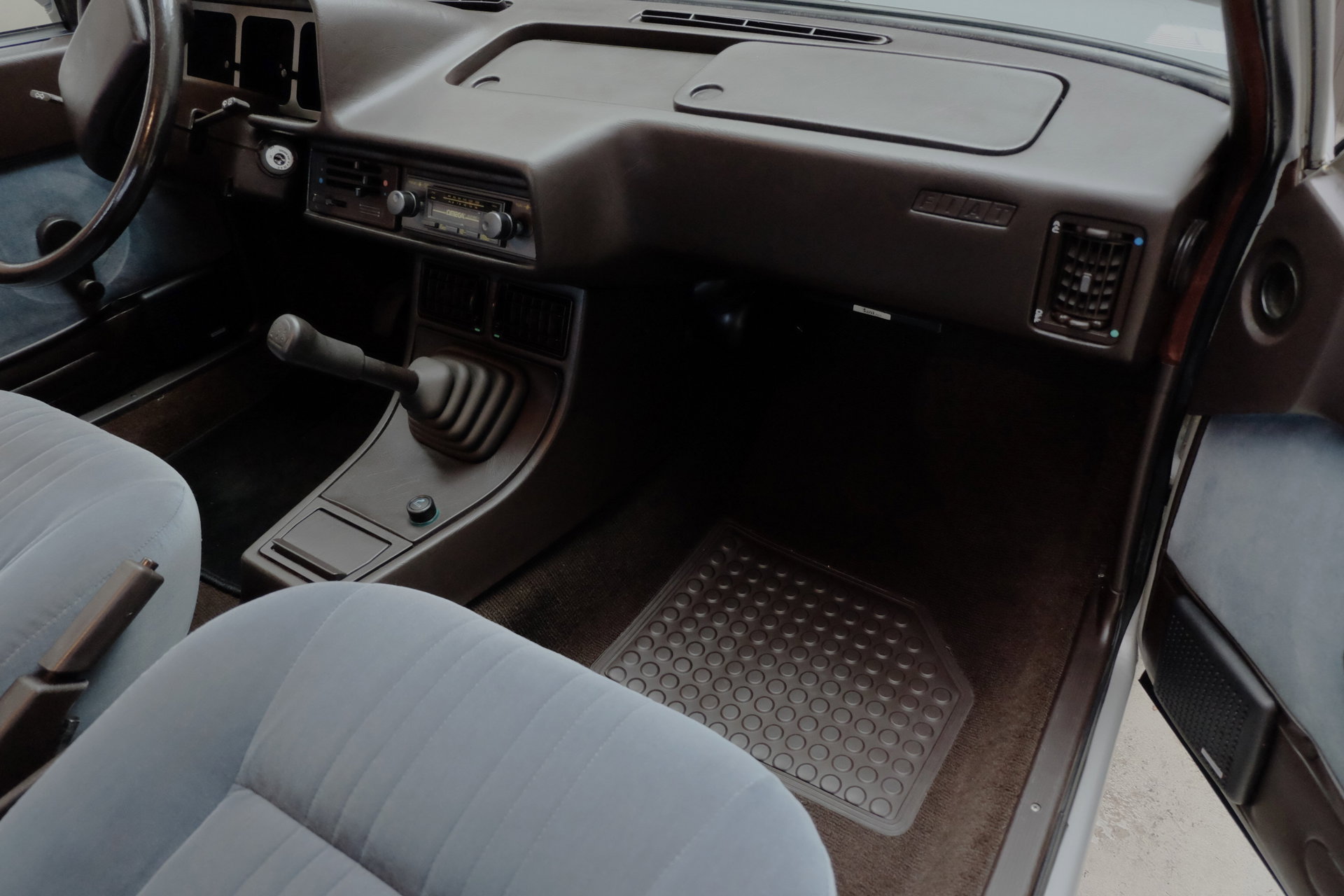1978 Fiat 131 - Supermirafiori 1300/TC Swiss car with 42.700 km in nerly new condition !!!!!!!!!!, foto 12