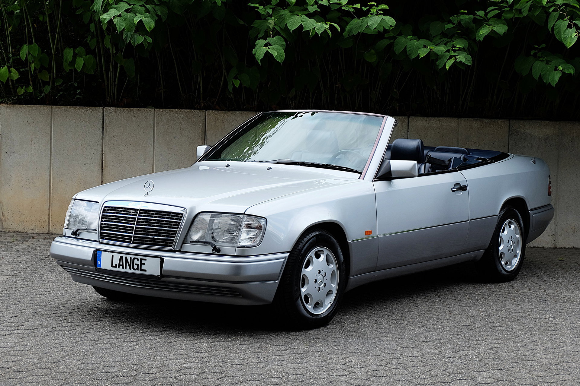 1994 Mercedes-Benz E-Class - NEUWERTIGES MERCEDES E 320 CABRIOLET !!!!!!, foto 4