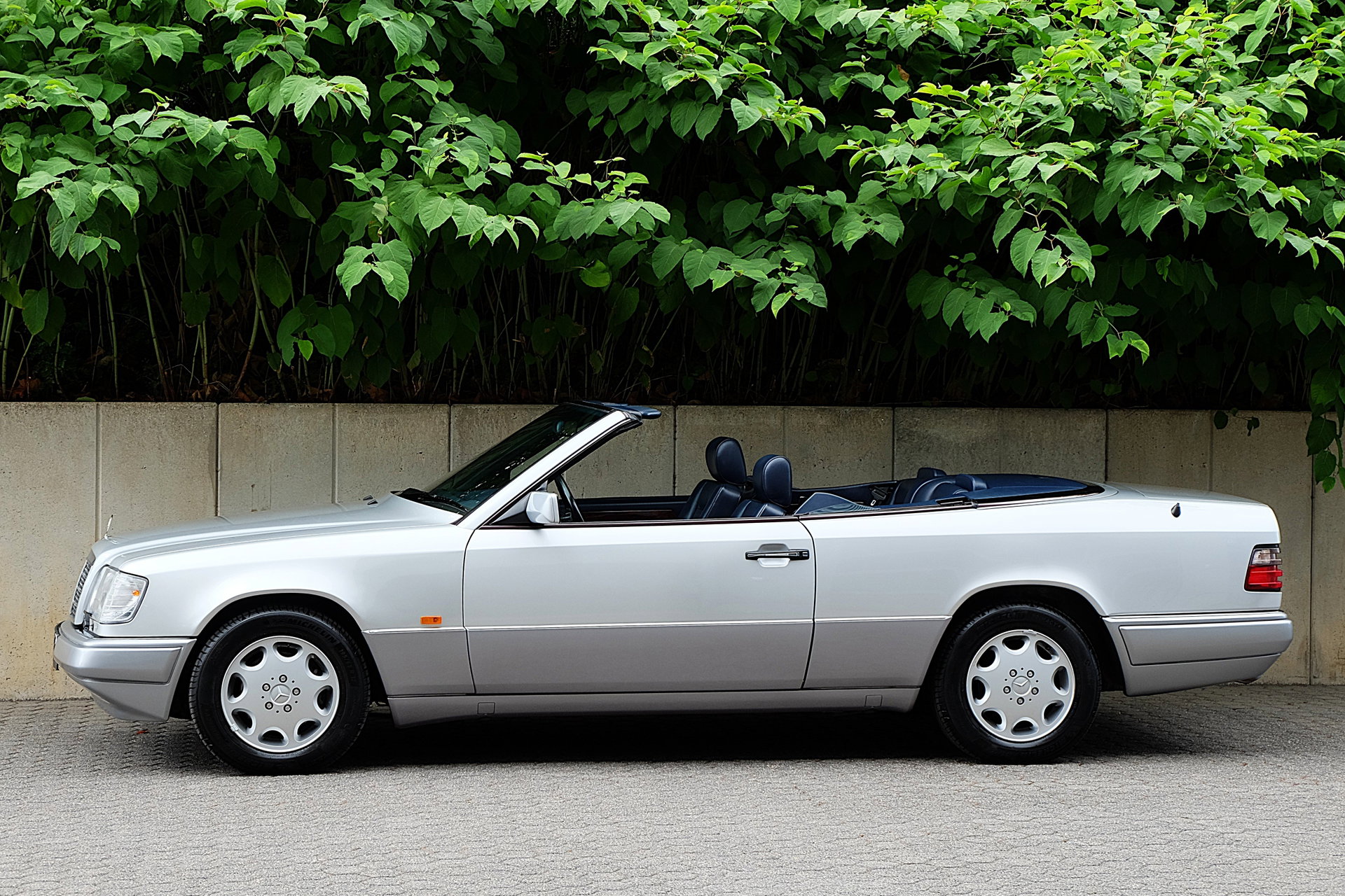 1994 Mercedes-Benz E-Class - NEUWERTIGES MERCEDES E 320 CABRIOLET !!!!!!, foto 5