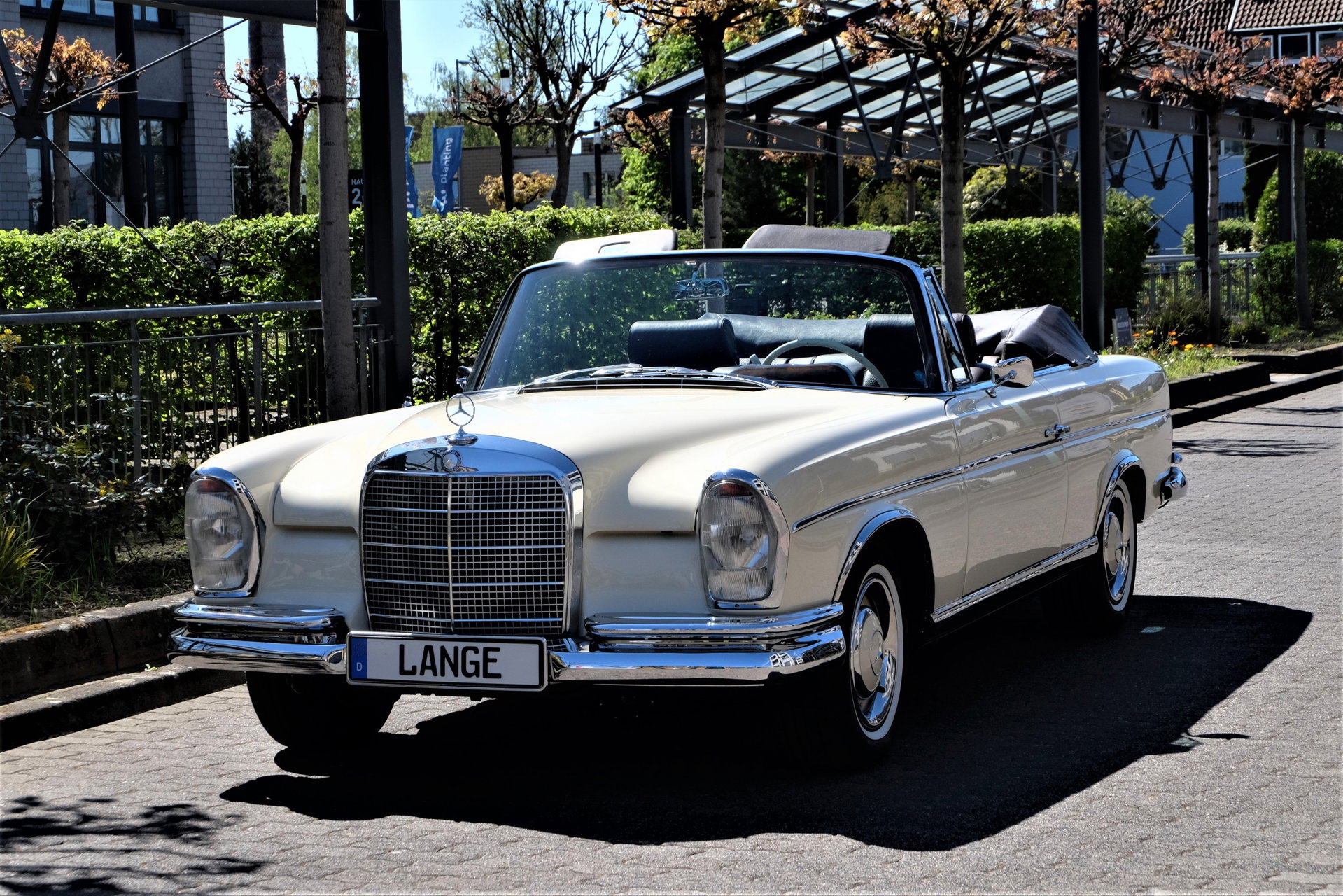 1966 Mercedes-Benz S-Class W111/112 - 300 SE Cabriolet W112, restored to the highest standart !!!!!, foto 2