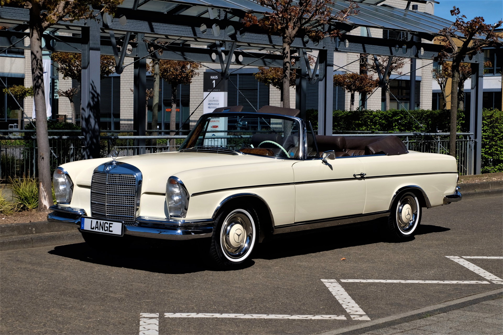1966 Mercedes-Benz S-Class W111/112 - 300 SE Cabriolet W112, restored to the highest standart !!!!!, foto 6