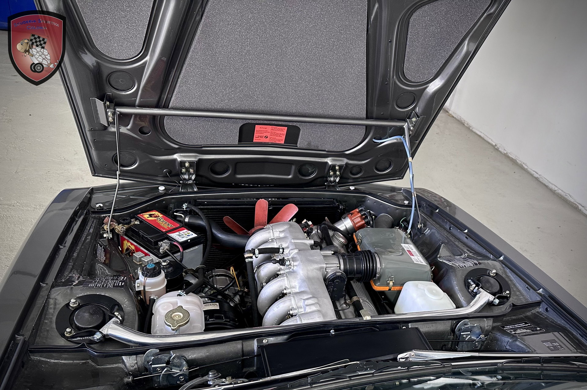 1973 BMW 3.0 - E9 3.0 CSI Restomod, foto 10