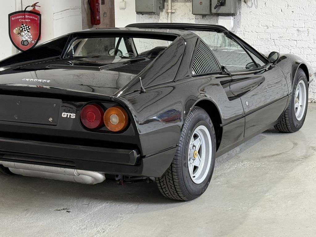 1980 Ferrari 308, foto 3