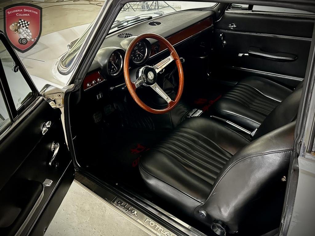 1970 Alfa Romeo 1300 - Twin Spark 2000 Restomod, foto 10