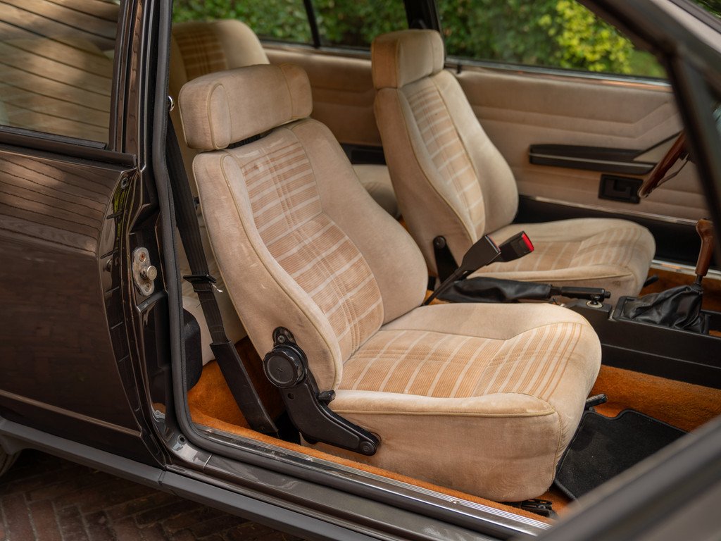 1982 Alfa Romeo GTV - 2.5 V6, foto 11