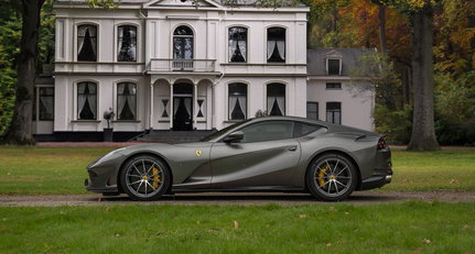 2020 Ferrari 812 - 6.5 V12 Superfast HELE | Magnifiek | Full carbon