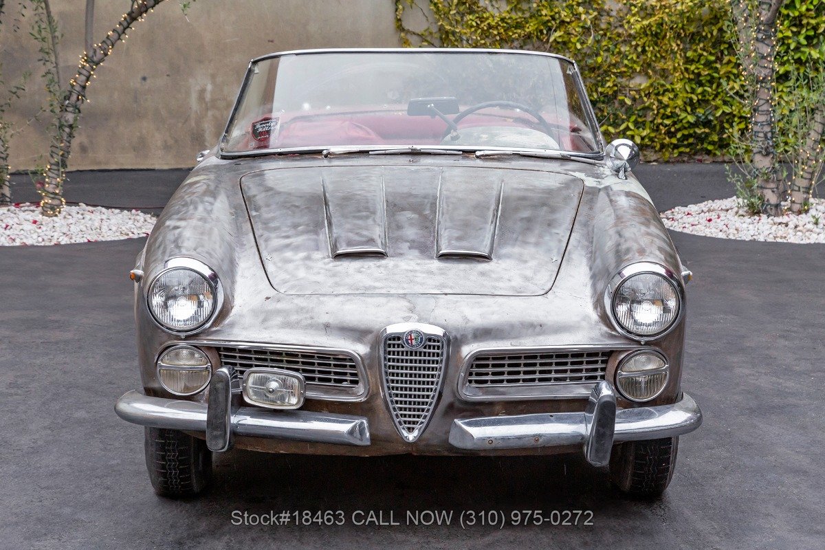 1962 Alfa Romeo 2000, foto 2