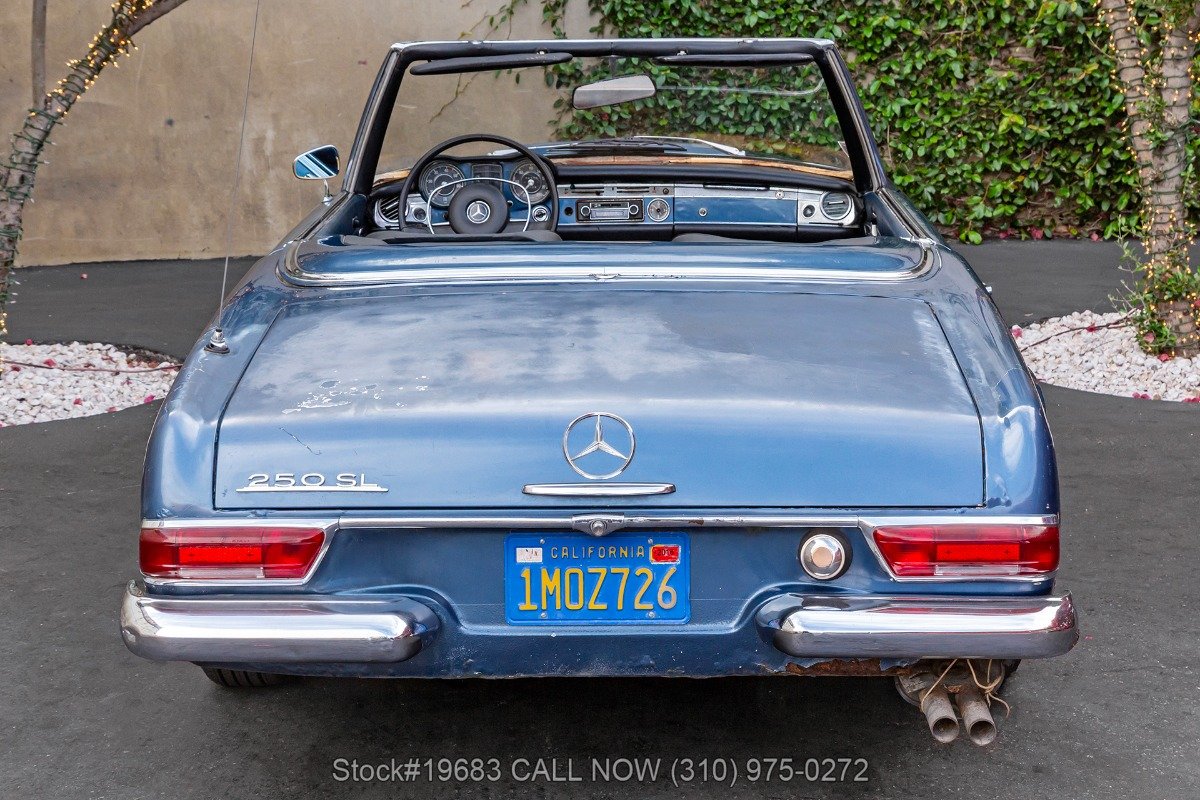 1967 Mercedes-Benz SL Pagode - 4-Speed With 2 Tops, foto 6
