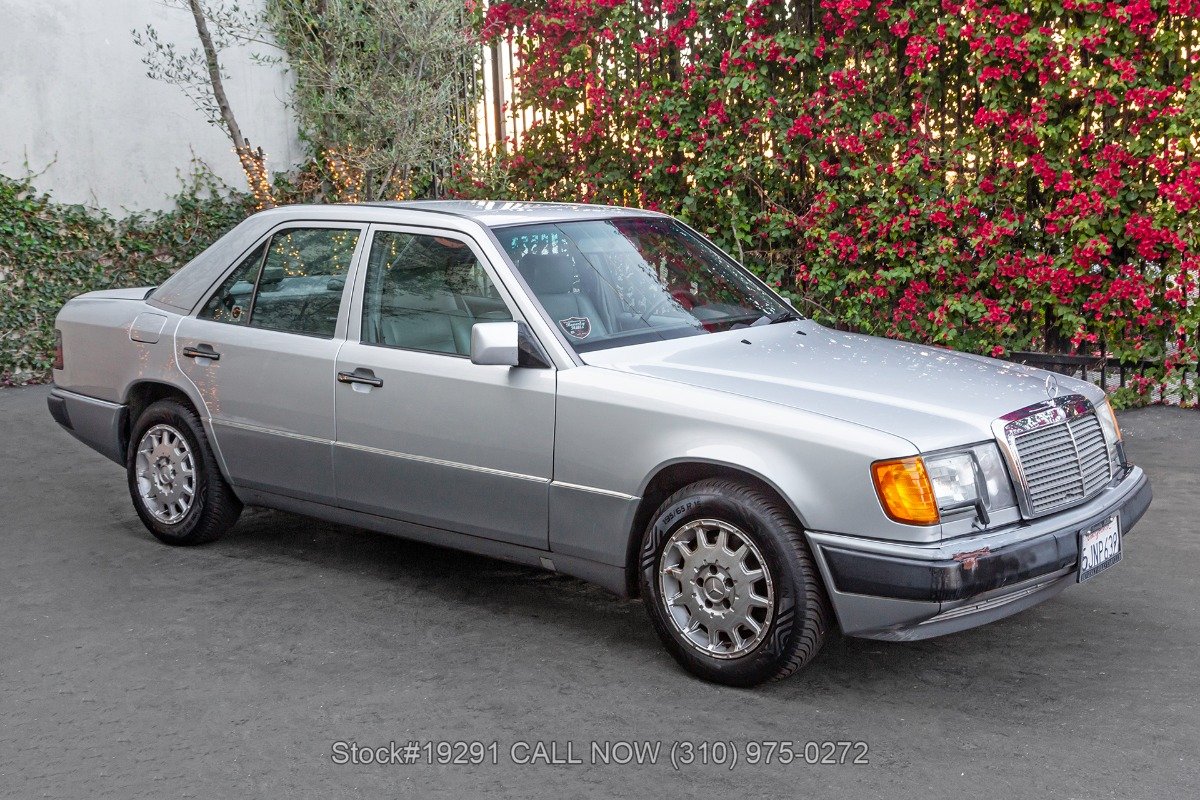 1992 Mercedes-Benz E-Class, foto 3