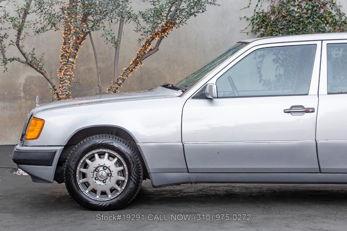 1992 Mercedes-Benz E-Class, foto 12